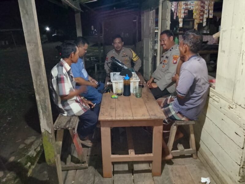 Polsek Sebangau Kuala Gelar Patroli Dialogis, Tekankan Keamanan Lingkungan hingga Edukasi Literasi Digital