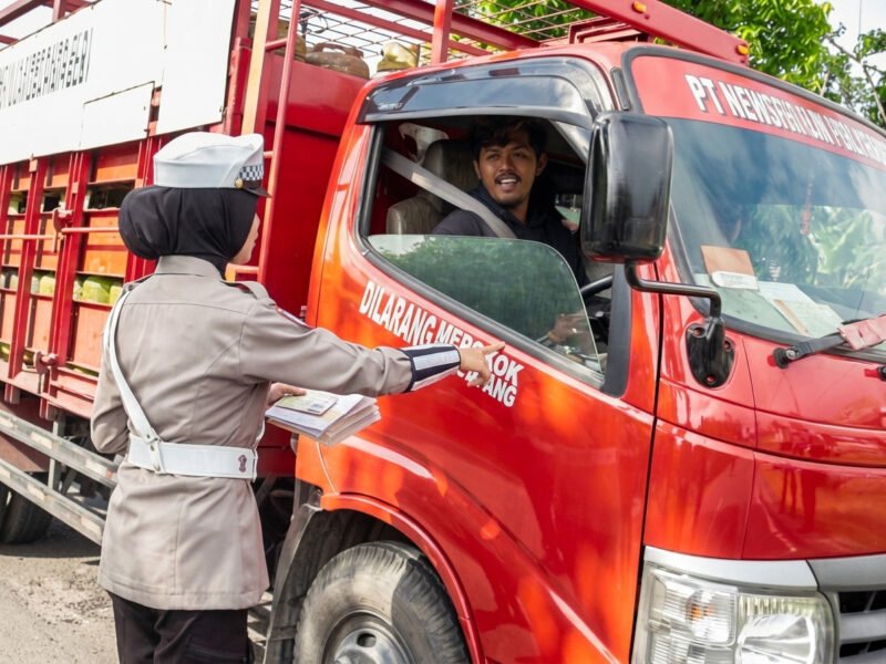 Satlantas Polres Pulang Pisau Masifkan Edukasi Keselamatan Berlalulintas kepada Pengguna Jalan