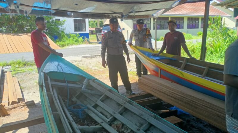 Polsek Banama Tingang Pererat Silaturahmi dengan Tokoh Masyarakat di Desa Pahawan
