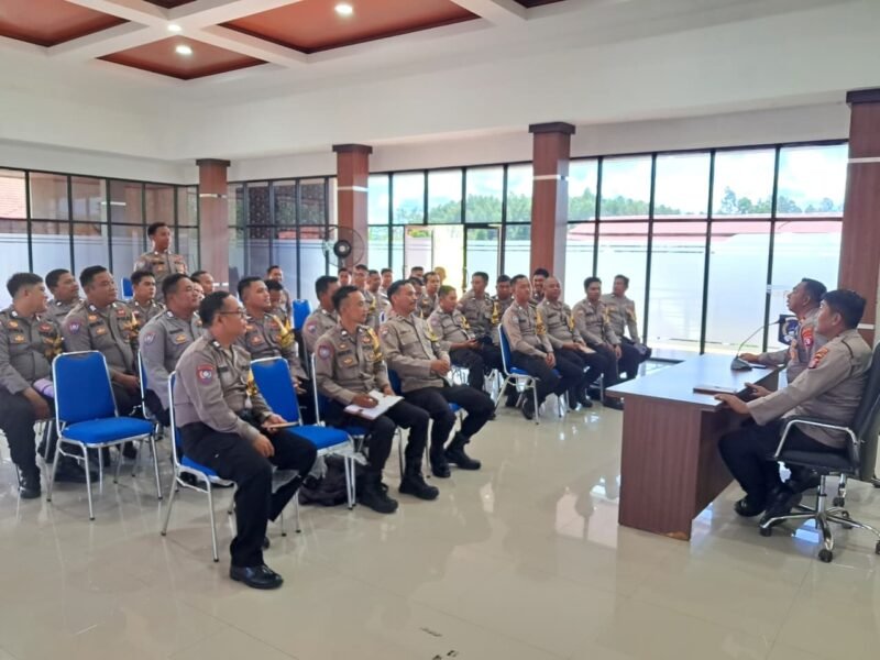 Optimalkan Pelayanan, Bhabinkamtibmas Polres Pulang Pisau Ikuti Zoom Bos V2