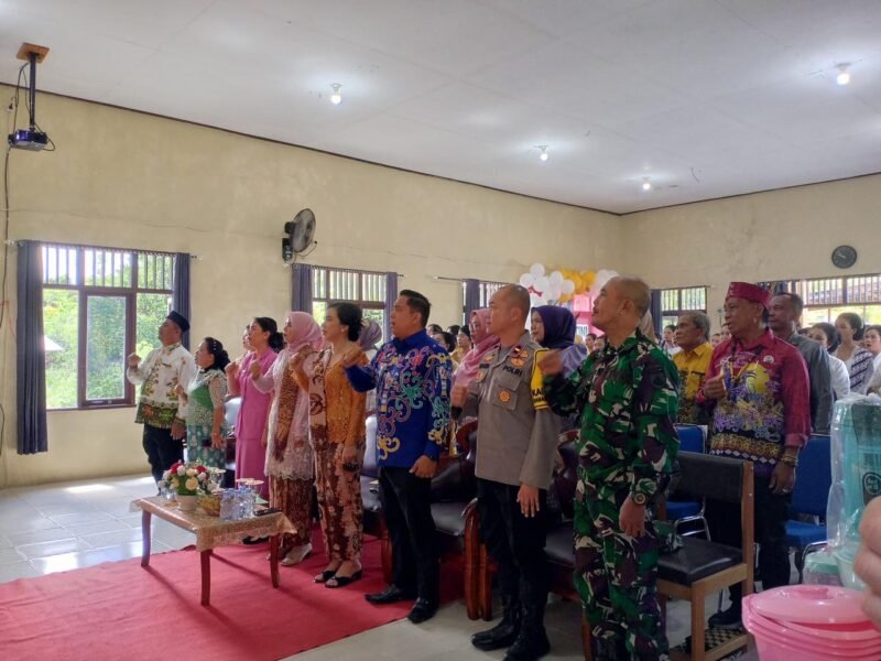 Peringatan HUT R.A. Kartini ke-147 di Banama Tingang Berlangsung Meriah