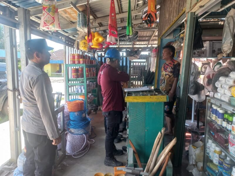 Polres Pulang Pisau Kawal Tim P2TL PLN Tertibkan Pemakaian Listrik di Belanti Siam