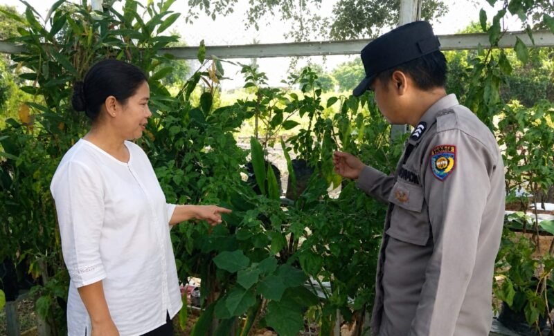 Bhabinkamtibmas Ajak Warga Pulang Pisau Optimalkan Lahan Demi Ketahanan Pangan