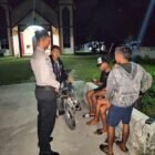Bhabinkamtibmas Jabiren Raya Rangkul Pemuda Desa Lewat Dialog Malam