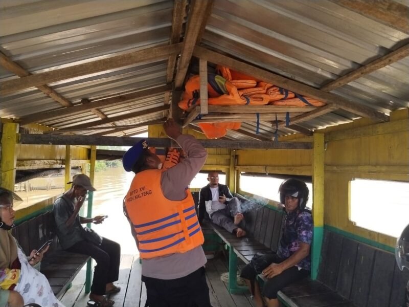 Satpolairud Polres Pulang Pisau Cek Kelengkapan Keselamatan Kapal Feri