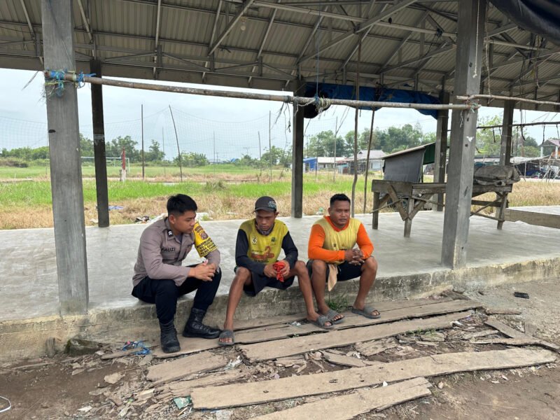Bhabinkamtibmas Food Estate Dampingi Petani Belanti Siam Pantau Kondisi Pertanian