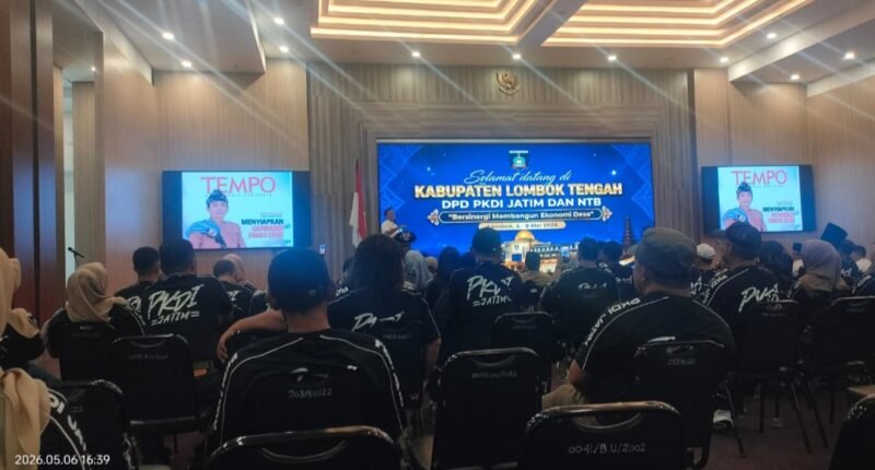 Foto ist: Sejumlah 190  Anggota PKDI Jawa Timur lakukan rapat kerja di pulau Lombok Tengah.