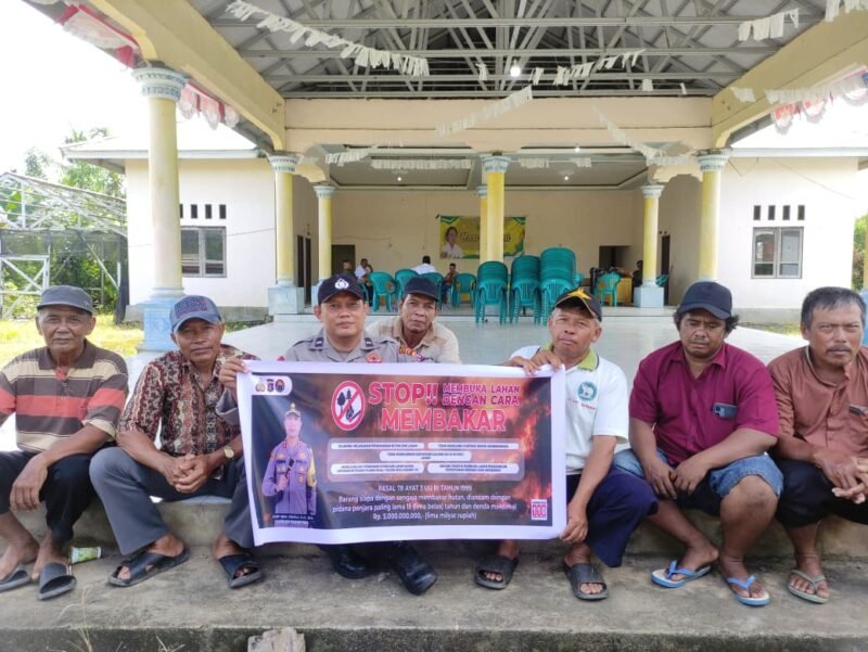 Upaya Cegah Karhutla, Polsek Pandih Batu Sosialisasi Sanksi Pidana Pembakaran Lahan