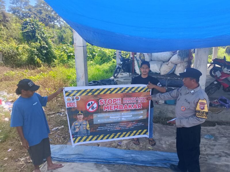 Polsek Pandih Batu Gencarkan Sosialisasi Larangan Karhutla di Desa Dandang