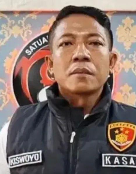 Kasat Resnarkoba Polres Bangkalan, Iptu Kiswoyo Supriyanto, mengatakan pengungkapan kasus bermula dari informasi masyarakat mengenai dugaan transaksi narkotika
