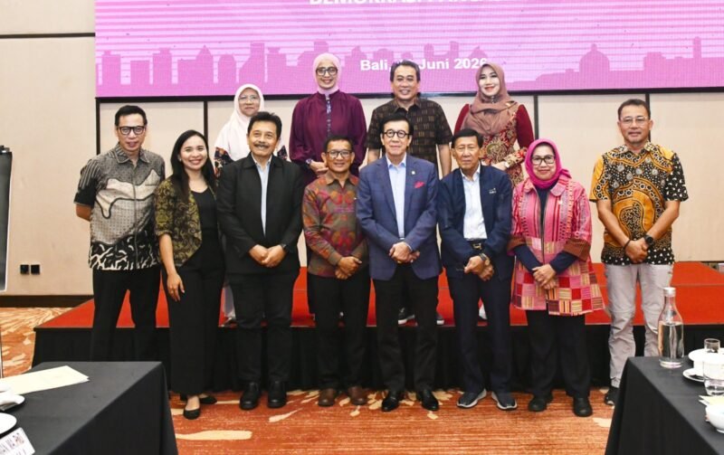 anggota DPD RI asal Jawa Timur, Lia Istifhama. Dalam Focus Group Discussion (FGD) Kelompok Badan Pengkajian MPR RI yang digelar di Bali, (Foto: Intimewah/Anil)