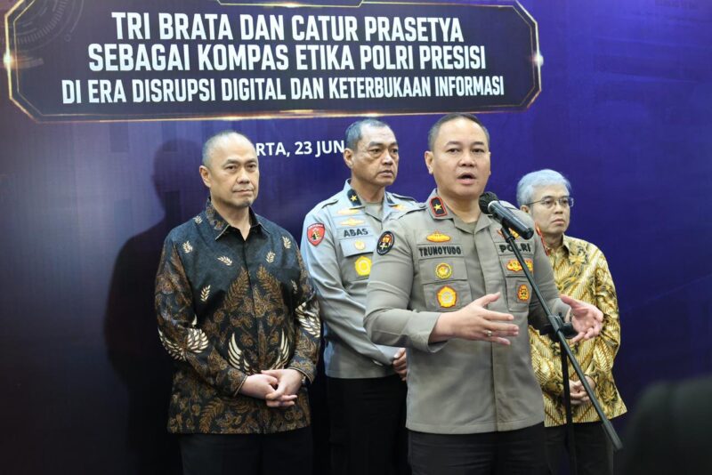 Hari Bhayangkara ke-80, Polri (FOTO: ISTIMEWAH/SAMSUL B)