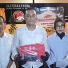 Foto: bisnis narkoba, kurir sabu berinisial MS, 28, warga Jalan Dukuh, Kenjeran, Surabaya, ditangkap Satresnarkoba Polres Pelabuhan Tanjung Perak di Jalan Randu, Surabaya. Ia ditangkap dengan barang bukti tiga poket sabu dengan berat total 3,386 gram.