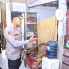 Foto: Dalam rangka memperingati Hari Bhayangkara ke-80, Polres Ngawi Polda Jatim melaksanakan program bedah rumah di dua lokasi berbeda sebagai bentuk nyata kepedulian kepada masyarakat