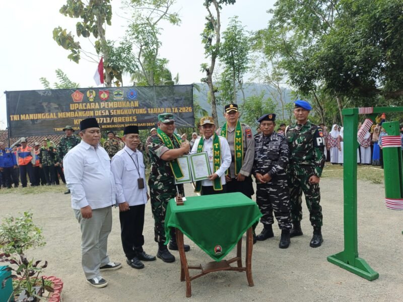 Foto: TMMD Hadir di Telaga, Percepat Pembangunan demi Kesejahteraan Warga