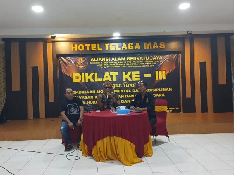 Foto: Malam Penutupan Diklat Ke-III Aliansi Jaya Bersatu Perkuat Soliditas dan Kapasitas Organisasi