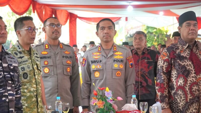 Foto: Dalam rangka memperingati Hari Ulang Tahun (HUT) Bhayangkara ke-80 Tahun 2026, Polres Tegal mengikuti kegiatan Tasyakuran dan Doa Bersama yang digelar di Pendopo Ki Djagga Meanggala, kediaman H. Supandi, Sabtu (18/07/2026) pukul 10.00 WIB.