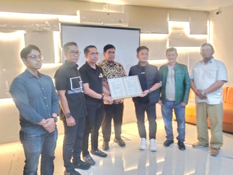 Foto: Sinergi antara Polri, TNI, Pemerintah Kabupaten Tegal, dan seluruh pemangku kepentingan terus diperkuat untuk memastikan pelaksanaan Pemilihan Kepala Desa (Pilkades) Serentak Kabupaten Tegal Tahun 2027 berlangsung aman, damai, dan demokratis.