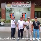 Foto: Seorang petani asal Kabupaten Pasuruan, As'ad (53), melaporkan dugaan penganiayaan dan pelanggaran etik yang diduga dilakukan sejumlah oknum anggota Unit 1 Satres Narkoba Polres Pasuruan ke Polda Jawa Timur, Minggu (19/7/2026).