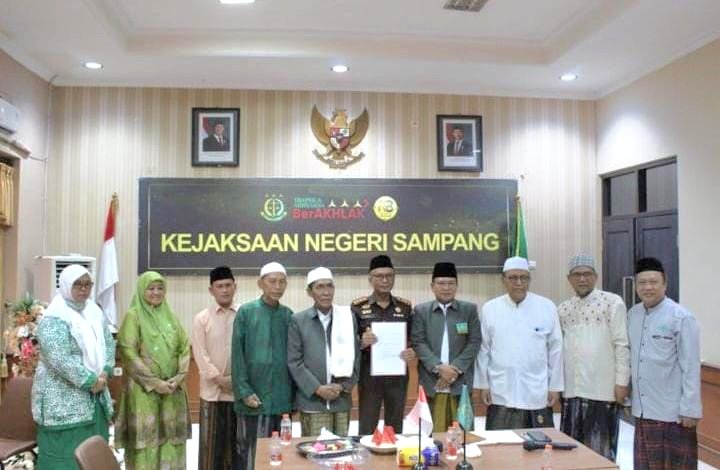 Foto: Kepala Kejaksaan Negeri (Kajari) Sampang, Mochamad Iqbal, menegaskan komitmen jajarannya untuk menuntaskan penanganan perkara dugaan persetubuhan terhadap anak yang melibatkan 27 korban