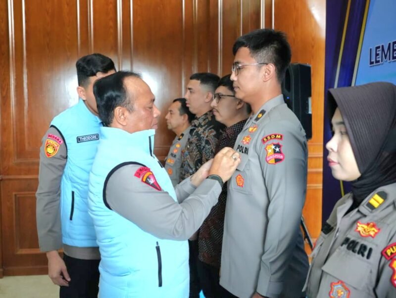 Foto: Polri Kukuhkan LP-KTB, Bangun Tata Kelola Sekolah Unggulan Bertaraf Internasional