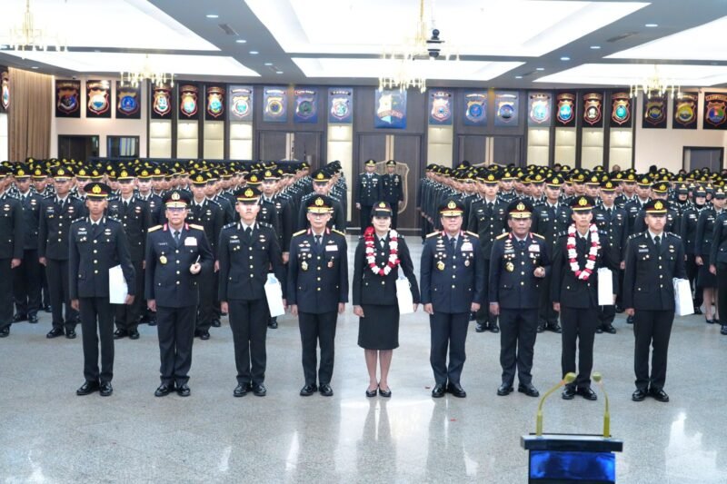 Polri Menyabut 282 Perwira Remaja Akademi Kepolisian Akpol Angkatan Ke-58 Baru Saja Dilantil Presiden Prabowo Sunianto (Foto: TargetNewd.ID/Bib)
