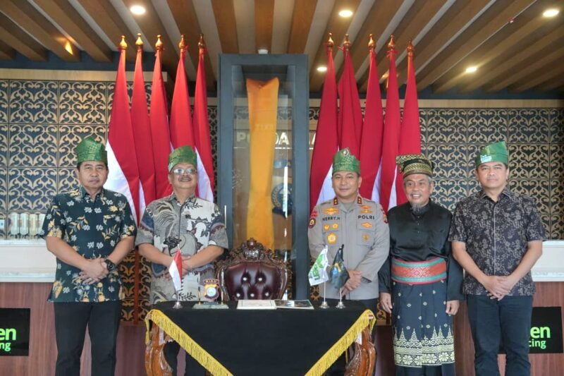 Kadiv Humas Polri Irjen Pol. Johnny Eddizon Isir, S.I.K., M.T.C.P., (Foto: TargetNews.ID/Samsul A)