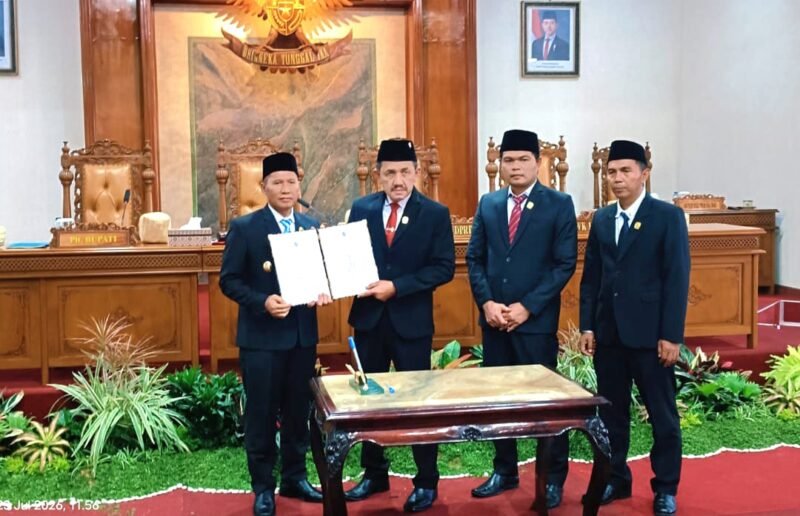 Foto: Dewan Perwakilan Rakyat Daerah (DPRD) Kabupaten Tulungagung gelar Rapat Paripurna di ruang Graha Wicaksana lantai dua kantor DPRD Tulungagung, Kamis (23/7/2026).