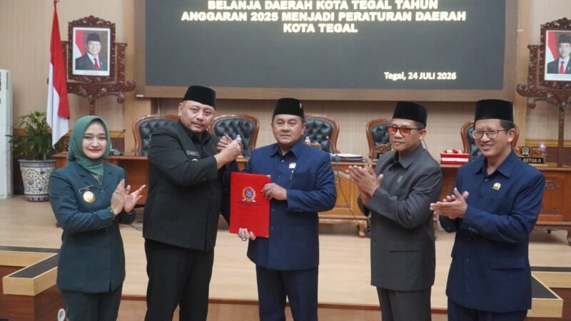 Pemerintah Kota (Pemkot) Tegal bersama Balai Pemasyarakatan (Bapas) Kelas II Pekalongan menandatangani Nota Kesepakatan (MoU) tentang pelaksanaan Pidana Kerja Sosial dan Pidana Pelayanan Masyarakat bagi Anak.