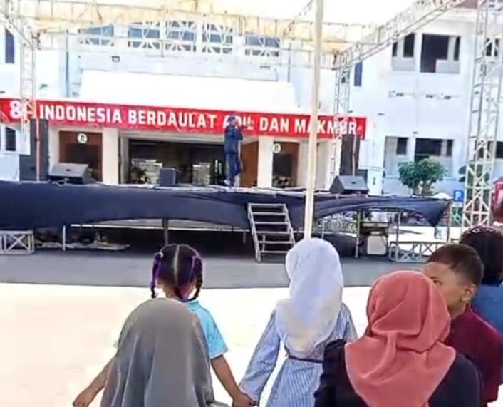 Foto: Peringati Hari Anak Nasional 2026, Balai Kota Surabaya Dipenuhi Keceriaan, Edukasi Cegah Stunting Jadi Sorotan