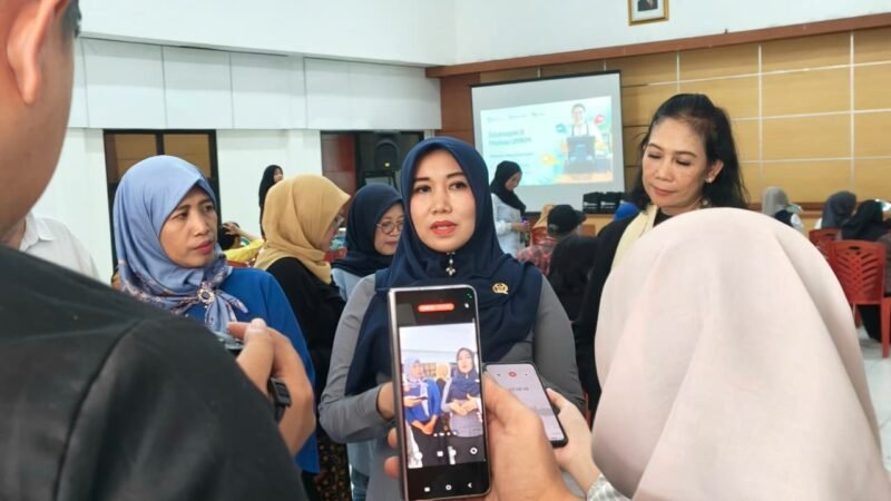 Anggota DPD RI asal Jawa Timur, Lia Istifhama FOTO: TARGETNEWS.ID/ANIL/ISTIMEWAH)