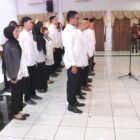 FOTO: Pengurus Forum Muda Antar Umat (FORMAT) Kota Tegal resmi dikukuhkan oleh Ketua Forum Kerukunan Umat Beragama (FKUB) Kota Tegal, Ahmad Firdaus Muhtadi, Selasa (28/07/2026) di Ruang Adipura, Kompleks Balai Kota Tegal. TARGETNEWS.ID/FAUZI