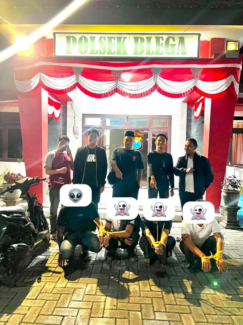 FOTO: Unit Reserse Kriminal (Reskrim) Polsek Blega berhasil mengungkap kasus pencurian kendaraan bermotor (curanmor), penggelapan, dan pencurian telepon genggam hanya dalam waktu satu hari. Dalam pengungkapan tersebut