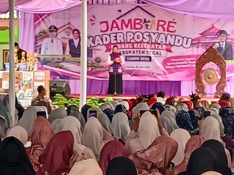 Polsek Slawi Pastikan Jambore Kader Posyandu Kabupaten Tegal Berlangsung Aman dan Lancar