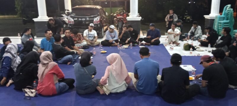 FOTO: Rapat PHBN HUT ke-81 RI, Panitia Kelurahan Lomba dan Upacara TARGETNEWS.ID/ISTIMEWAH