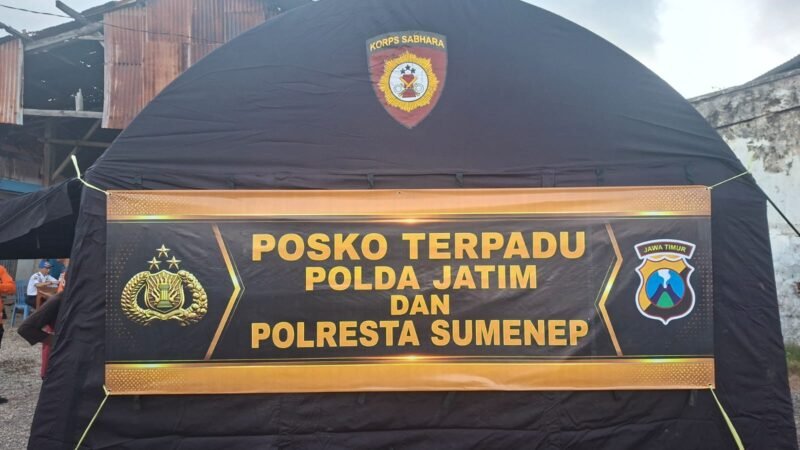 Foto: Polresta Sumenep Buka Posko Darurat, Respon Cepat Penanganan Korban Kebakaran KM Mutiara Sentosa 2