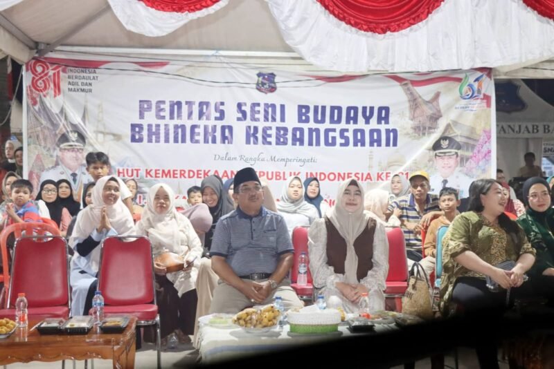FOTO: Bupati tanjung Jabung barat anwar sadat TARGETNEWS.ID/ARIJAL/ISTIMEWAH