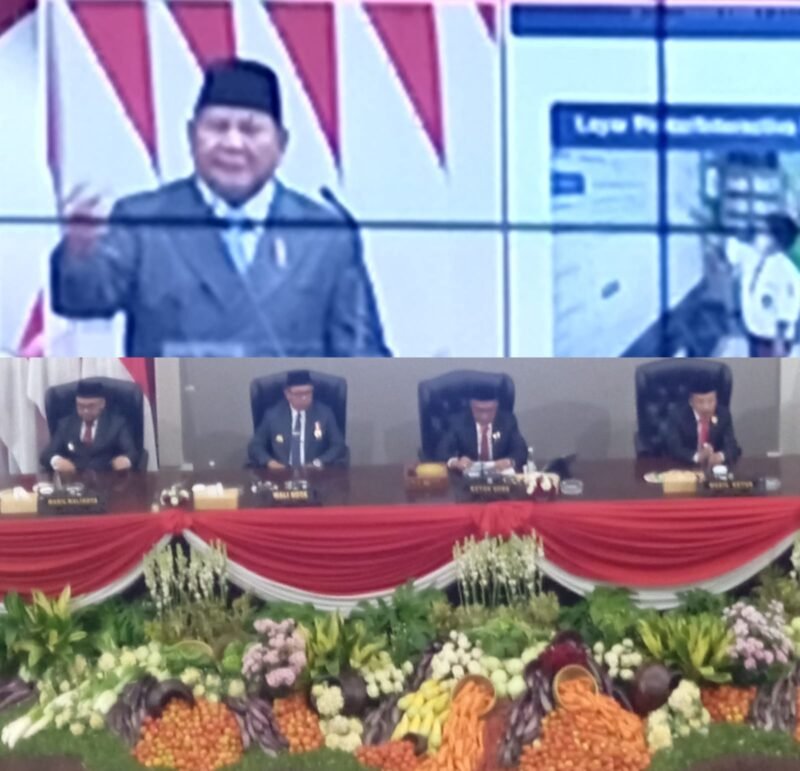 Foto ist: Tengah Ketua DPRD Batu, HM.Didik Subiyanto,SH.