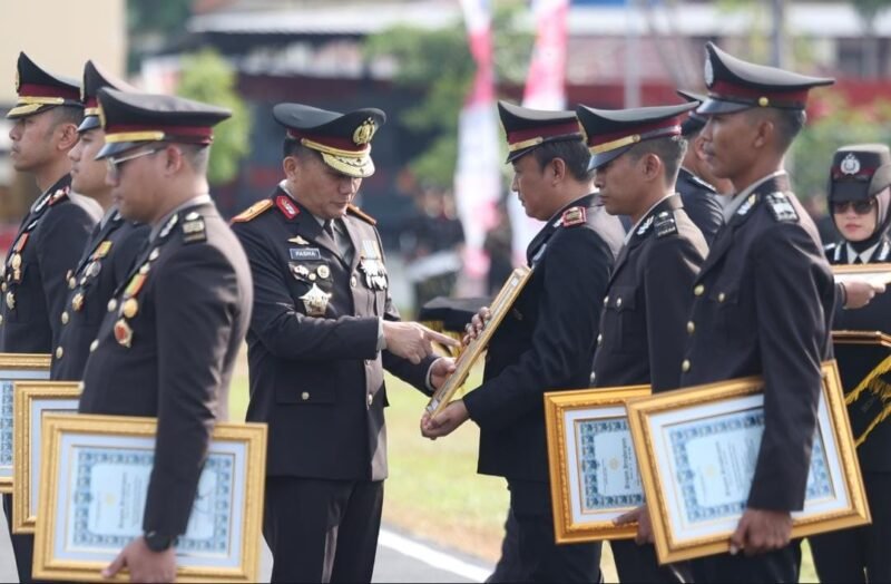 HUT ke-81 RI, Polda Jatim Tekankan Pelayanan Terbaik untuk Masyarakat