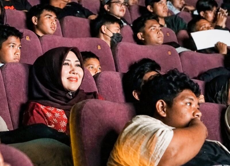 Anggota DPD RI Jawa Timur, Lia Istifhama