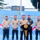 Polda Metro Jaya, Kirim 12 Truk Bantuan Kemanusiaan Masyarakat Terdampak Gempa NTT