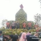 Semarak HUT RI ke-81, Desa Sumberjo Gelar Pawai 23 Tumpeng Gedang Hasi Bumi !! Bersih Desa hingga Sholawatan