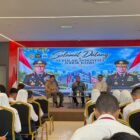 Keterangan Foto: Kapolda Riau Irjen Herry Heryawan saat memaparkan penanganan Karhutla Riau dalam pertemuan dengan jajaran kepolisian Johor dan Melaka, Malaysia.