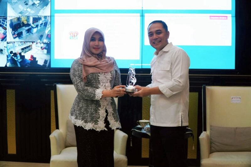 Ning Lia: Cak Eri Nyalakan Energi Arek Surabaya