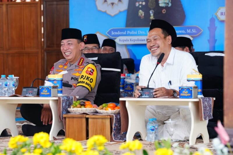 Kapolri Bersama Gus Baha