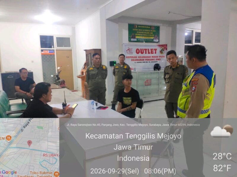 Pemuda asal Kota Batu yang menjadi korban dugaan penculikan dan penganiayaan saat mendapat pendampingan hukum serta penanganan setelah ditemukan di kawasan Jalan Sarono Jiwo, Surabaya.