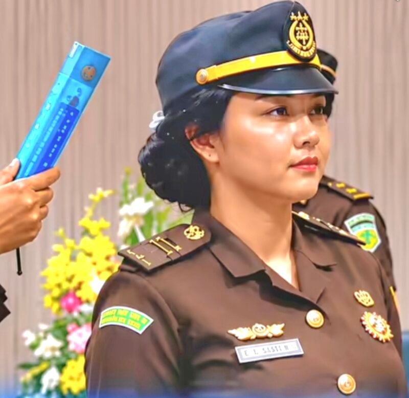 Franca Moniqa Sayogi, S.H. saat dilantik sebagai Kepala Subseksi Perdata dan Tata Usaha Negara pada Kejaksaan Negeri Bitung.