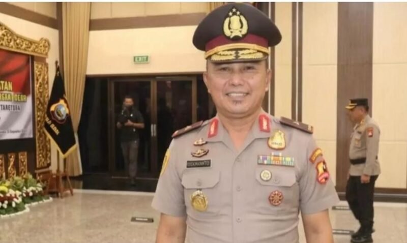 Jabat Kapolda Jatim, Irjen Dekananto Eko Purwono