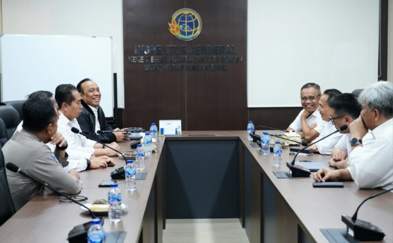 Kepala BRAN Jenderal Polisi Prof. Dr. Dedi Prasetyo saat mengikuti rapat koordinasi sinkronisasi kewenangan BRAN dan ATR/BPN di Jakarta, Selasa (6/10/2026).
