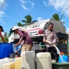 Tanggap Darurat Kekeringan, Polres Malang Pasok 35 Ribu Liter Air Bersih ke Dua Kecamatan